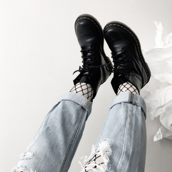 delaney softy dr martens